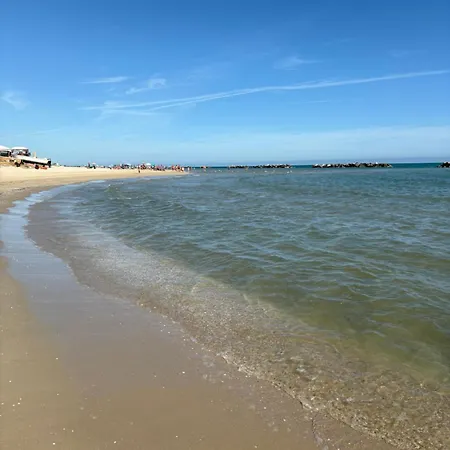 Casavacanze Castelli Di Sabbia Lejlighed Porto SantʼElpidio