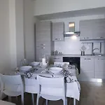 Apartment Casavacanze Castelli Di Sabbia