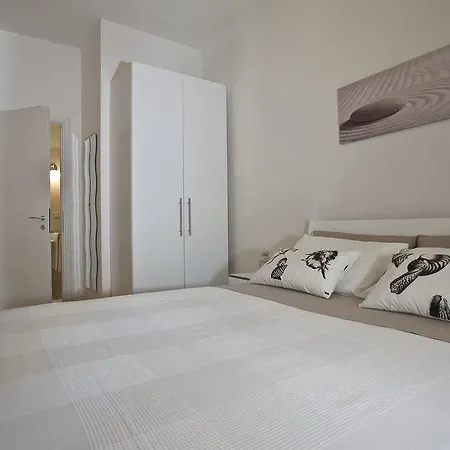 Casavacanze Castelli Di Sabbia Lägenhet