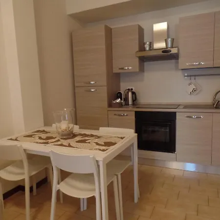 Lägenhet Casavacanze Castelli Di Sabbia *